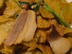 -黄泥岗·地道湖北菜(奥特莱斯店)