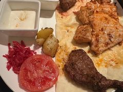 -Efes Turkish & Mediterranean Cuisine 艾菲斯餐厅(陆家嘴店)