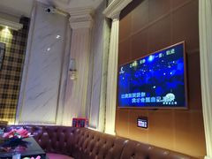 -皇马纯KTV·量贩·聚会(民治店)