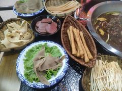 -巷子老火锅(大唐西市店)
