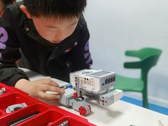 -童程童美·信息学竞赛·乐高机器人编程(昆明世纪城校区)