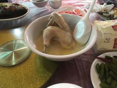 -小陆莲花蟹园农家乐(莲花岛店)