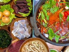 -黔有有贵州酸汤夺夺粉火锅(五味十字店)