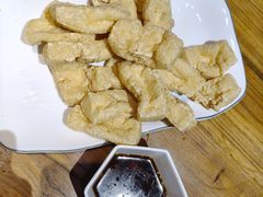 -头上红煨盐鸡·非遗院子餐厅