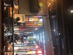 -渝是乎川渝小炒(新世界百货望京店)
