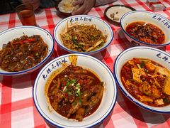 -笨豆腐居民楼菜馆•江西小炒(天津开发区店)