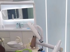-极光口腔·矫正种植修复(锦江店)