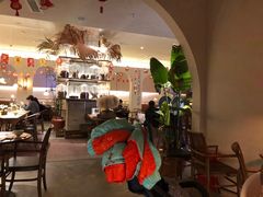 -来龙里 精致 东南亚餐室(万象城店)