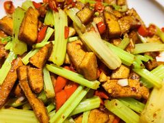 芹菜香干-建辉湖南土菜馆(南大街店)