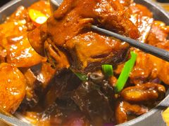 锅仔香焖小牛肉-弄堂里(雨花客厅店)