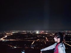-鬼笑石后山停车场