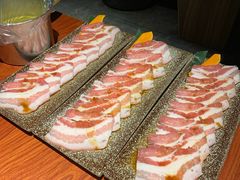 -山之屋炭火烧肉·生啤畅饮(大朗万科中央公园店)