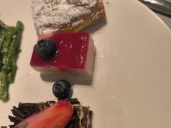 -北京东三环希尔顿逸林酒店