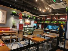 -渝是乎川渝小炒(新世界百货望京店)