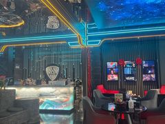 -屋有岛沉浸游戏旗舰店(中山公园店)