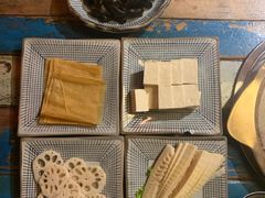 -房子红了鱼豆花重庆老火锅(广厦学院店)