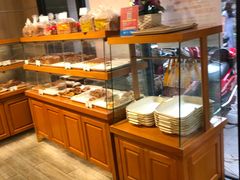 面包甜点陈列柜-苹果花园(金耀南路店)