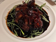 招牌焦糖黑叉烧-维园悦谱·海派家常菜(乌鲁木齐南路店)