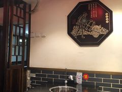 -宽板凳老灶火锅(簋街店)