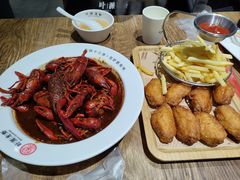 -叶派龙虾•招牌香辣蟹·海鲜(中海国际店)