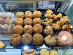 -白玉兰食品(中山公园龙之梦店)