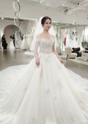 -艾米丽婚纱礼服