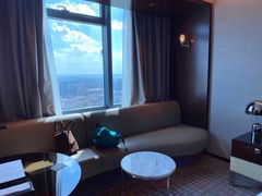 -上海龙之梦万丽酒店