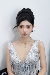 -欣薇婚纱(新源乐汇城店)