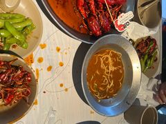 -巴厘龙虾·榜首油焖大虾(音乐学院·沿江酒馆店)