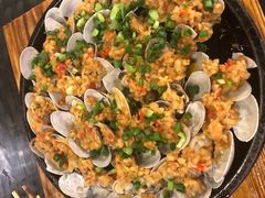 -何师烧烤·香辣蟹·川菜·30年老品牌(太古里旗舰店)
