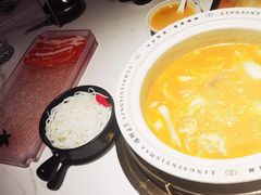 -领鲜天下·焗海鲜·花胶鸡(天目里店)