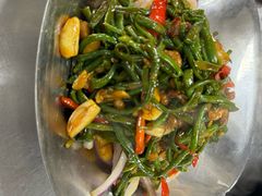 -德彪酒馆围炉串串