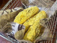 -BHC炸鸡(明洞总店)