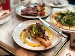 牛油果雜餡三文魚-农畉LONFOOD(福田星河COCOPark店)