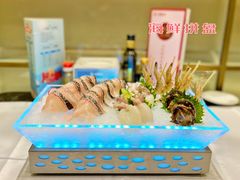 -红鼎豆捞·非遗鲍皇汤火锅(宝丰路店)