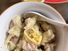 -笑来喜馄饨小笼工坊(通扬路店)