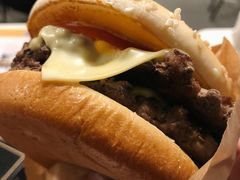 -麦当劳(中山八路店)