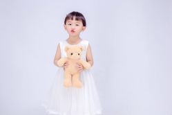 -格林童趣专业儿童摄影(公益西桥店)