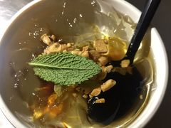 -龙巢盱眙龙虾·牛蛙·烧烤宵夜(八卦岭店)