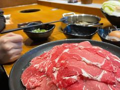 -呷哺呷哺(万达新世界店)