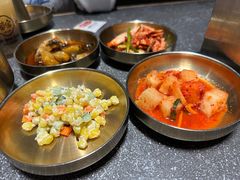 -草家酱蟹炭火烤肉店(珲春南路二店)