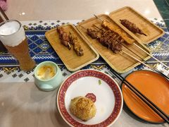 -乡村馕坑肉·烧烤·新疆菜·本地人更爱吃(阿勒泰首店)