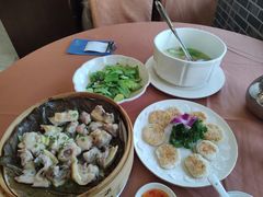 -华庭食府(光明店)