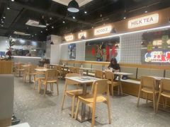 -樂麗餐室 · 本地茶餐廳(扬名广场店)