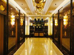 -上海新锦江大酒店