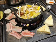 -有一锅·野生菌黑山羊腊排骨火锅(古城北门店)