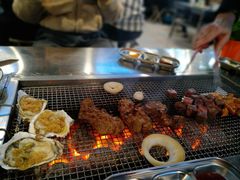 -马路牙子烧烤音乐酒馆(望京店)