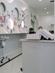 -蕾特恩专业祛痘·皮肤管理