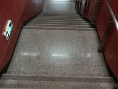 -飞翔公园(地铁站)
