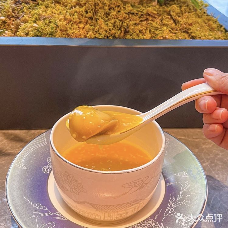 成都美食地标,双子塔旁边的一栋『吃货大楼』